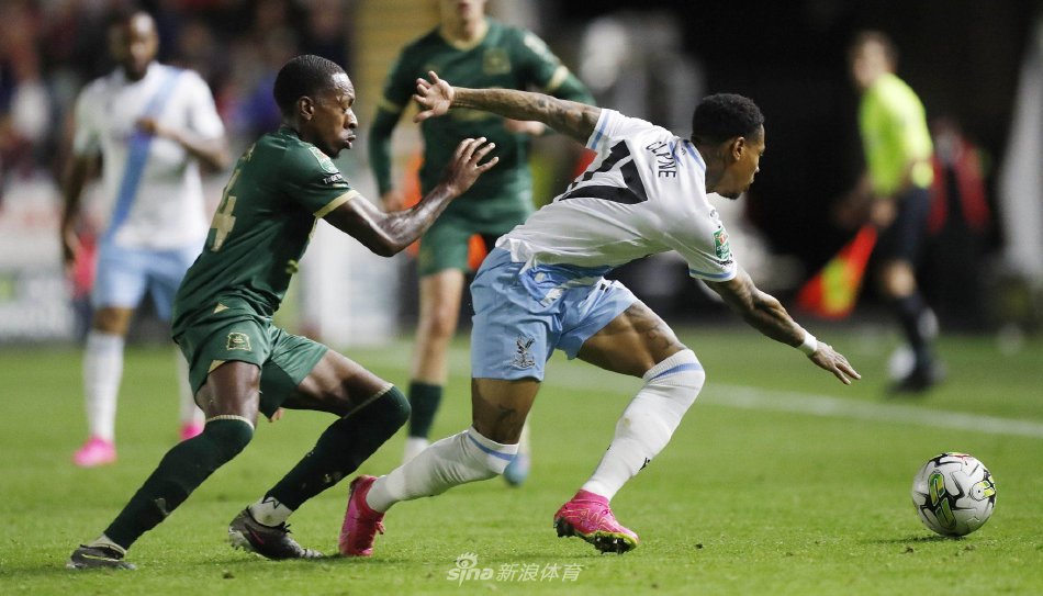 的防守压力 的防守压力