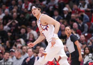 月中展现得 月中展现得